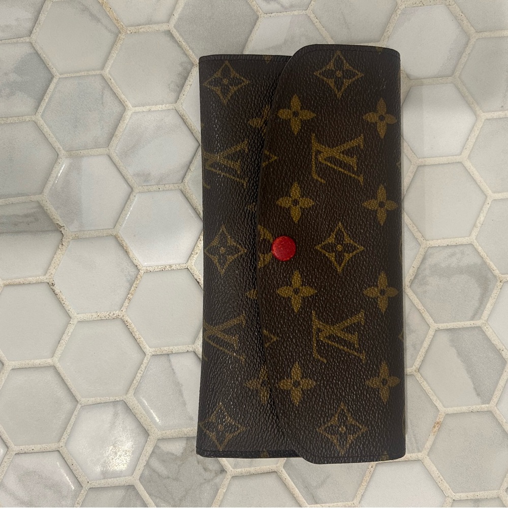 Authentic Louis Vuitton monogram wallet